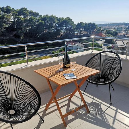 Memori Bed&Breakfast Rab Town Buitenkant foto