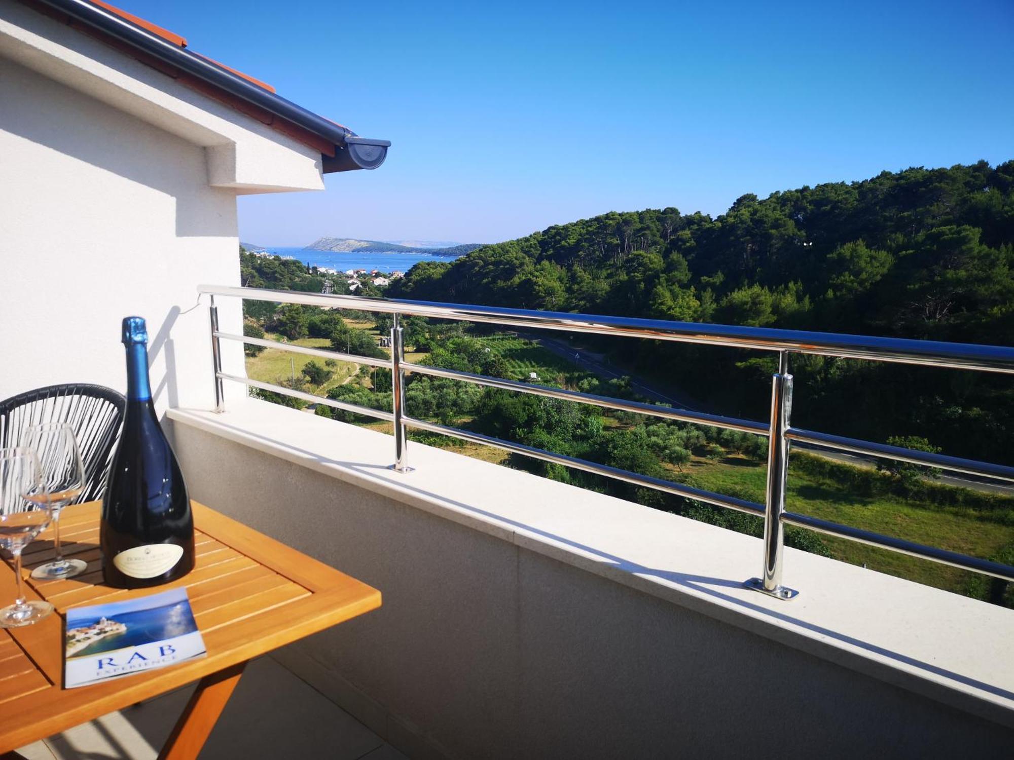Memori Bed&Breakfast Rab Town Buitenkant foto